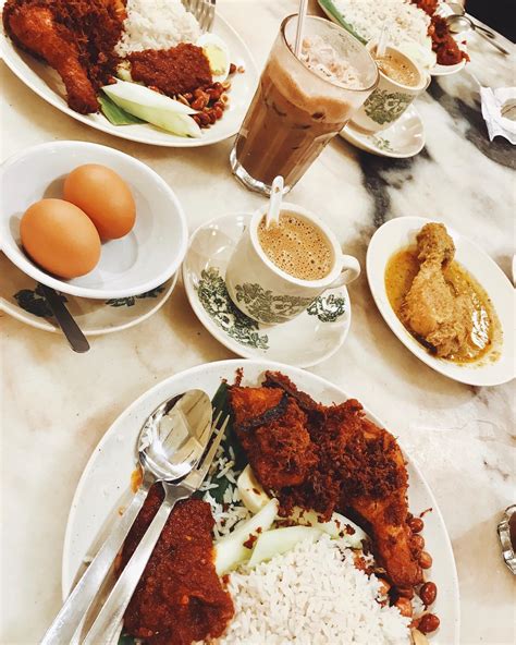 The One & Only BEST Nasi Lemak in KL: Village Park Restaurant.